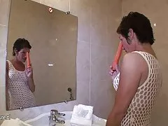 Cô gái tóc vàng Brunette Fingering Lesbian Lick xes nguoi thu Milf