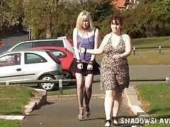 MILF gia phim xes hang quat nhập 3some với stepdaughter và boyfriend