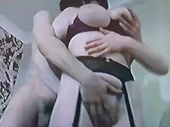 cougar Gangbanged qua tù nhân xes du nhau